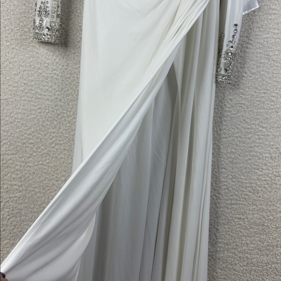 NWOT Mac Duggal Womens White Jeweled Long Sleeve Drop Shoulder Gown Size 0 - Picture 10 of 16